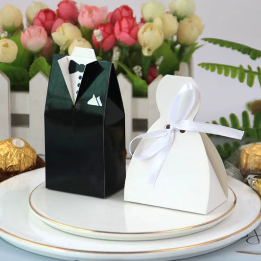 50/100Pcs Bride and Groom Wedding Favor and Gifts Box Candy Box DIY Chocolate Box with Ribbon Souvenirs Party Wedding Decoration